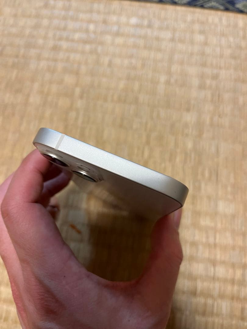 Apple iPhone 13 ホワイト 128GB 中古美品