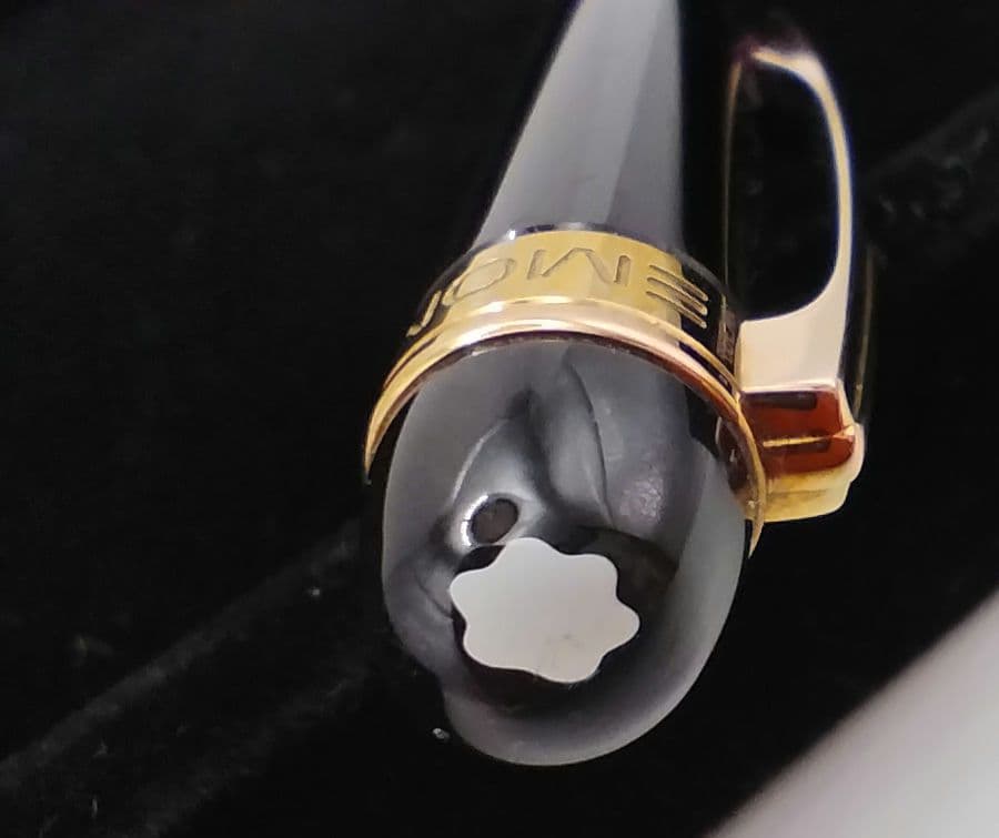 MONTBLANC　モンブラン　スターウォーカーレジンレッドゴールドボールペン