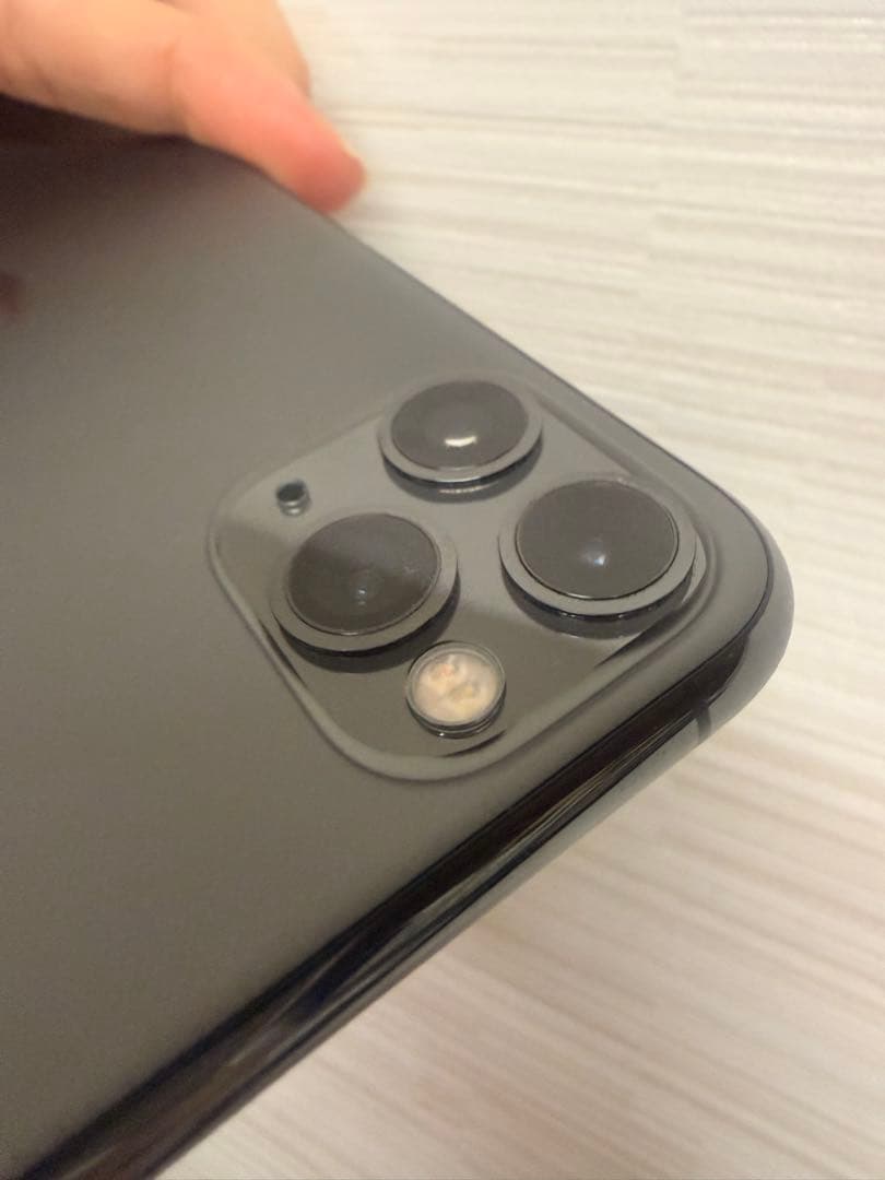 iPhone 11 Pro Max 256GB SIMフリー 初期化済 動作良好