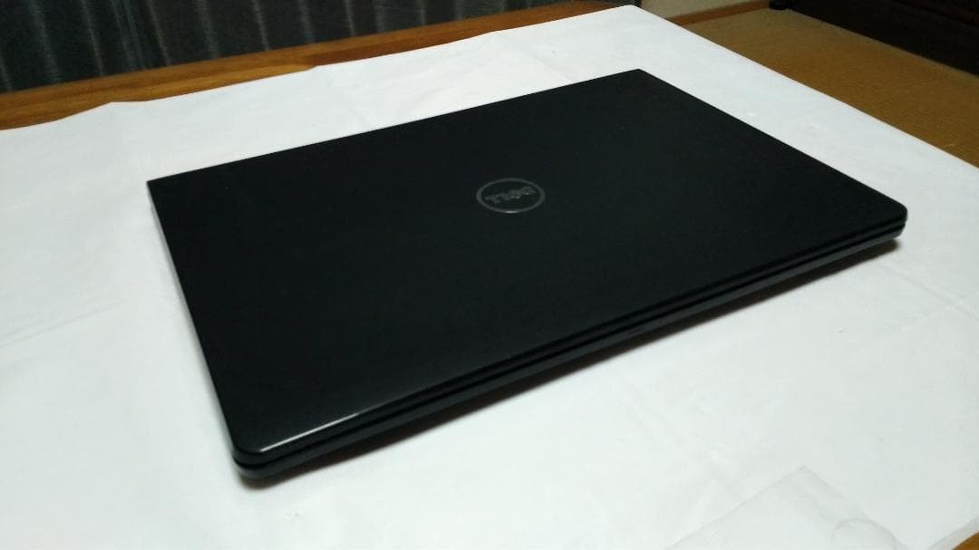 Dell Vostro 15–3568 I5-7200U 8GB