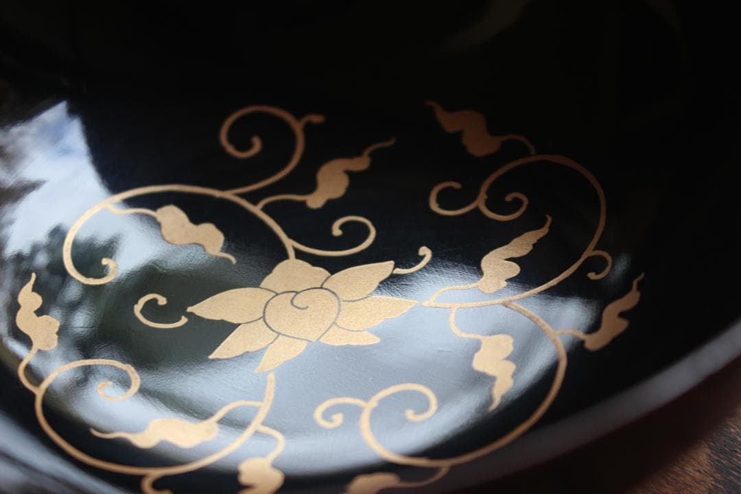 デッドストック！時代紅溜塗に優美な見返し唐草蒔絵の映えるお椀2点（検加賀蒔絵