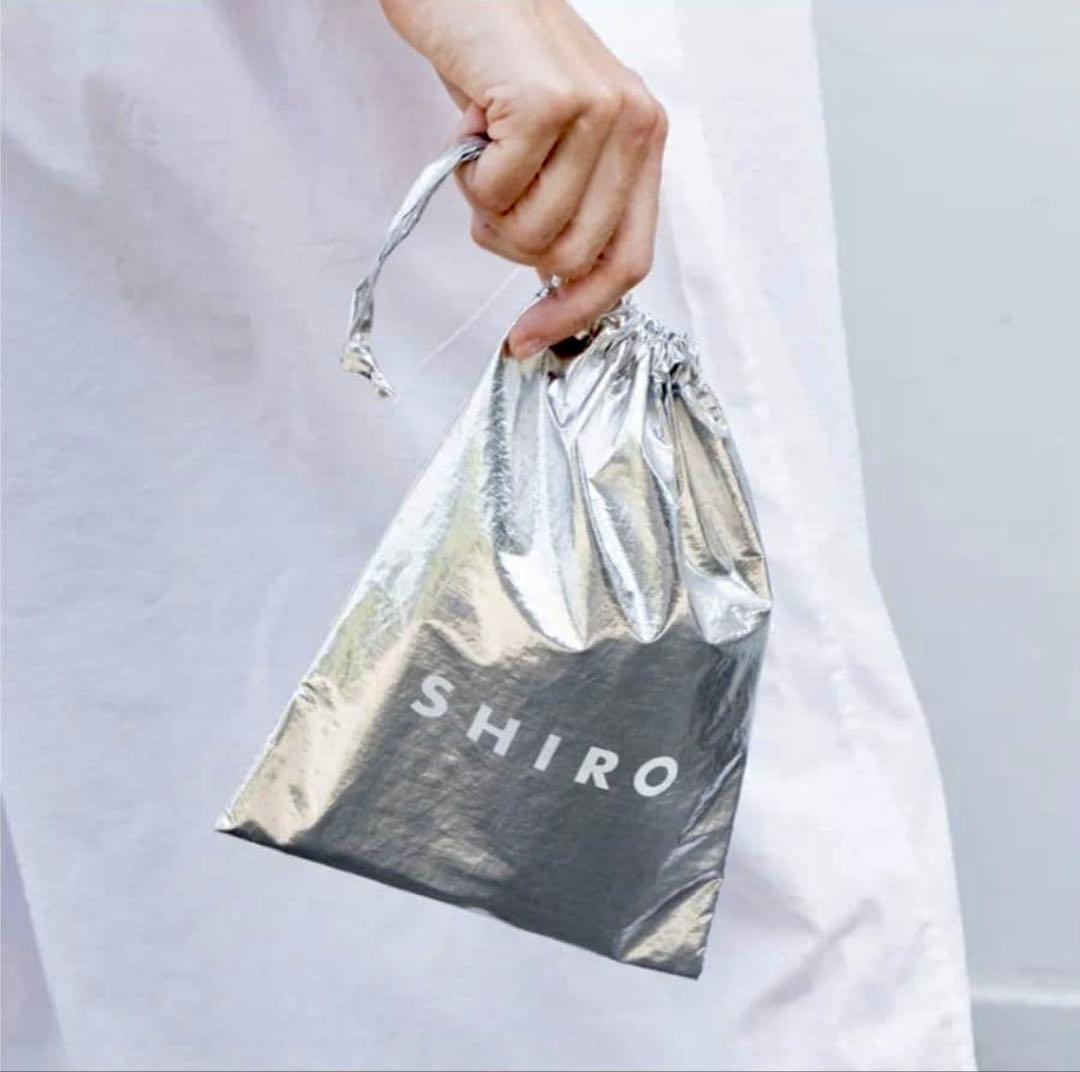 SHIRO アドベントカレンダー 2025