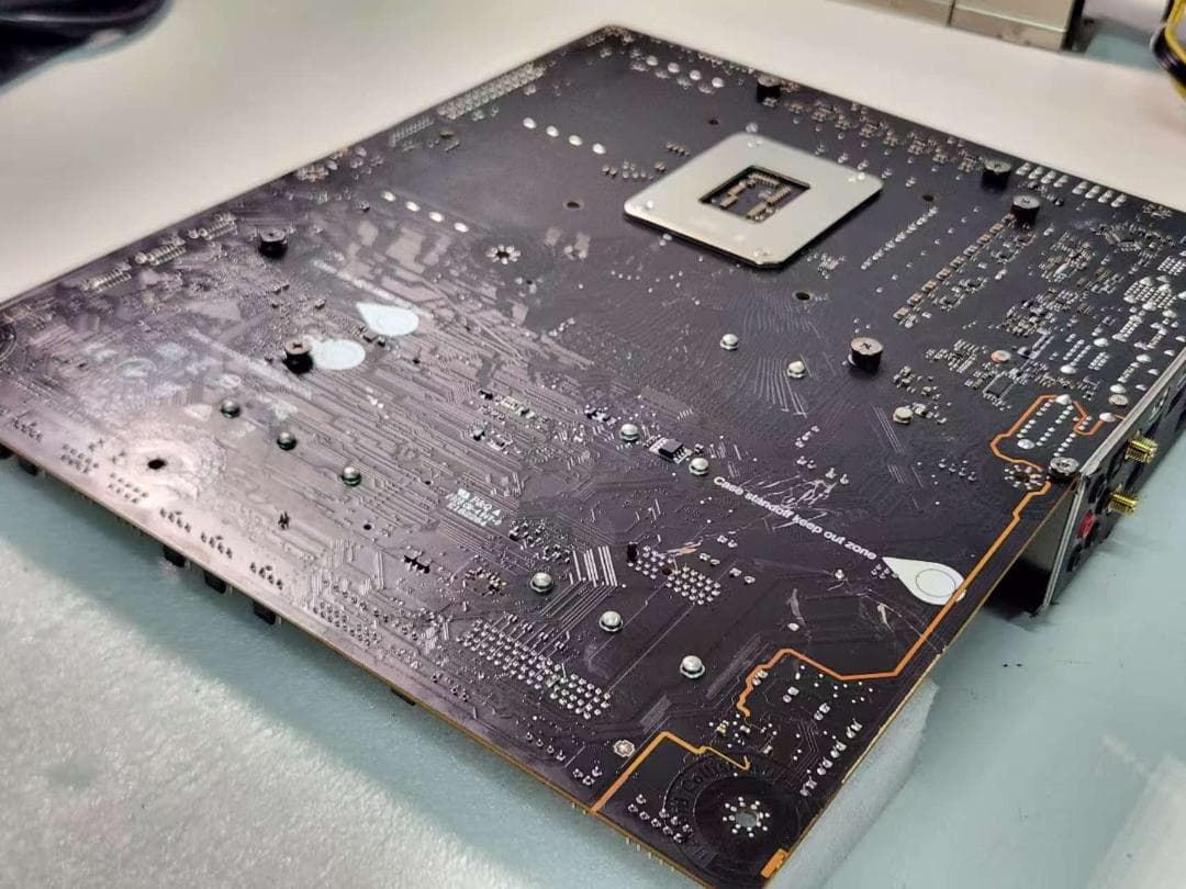 031100E msi MRG Z790 TOMRHRWK WIFI ジャンク品