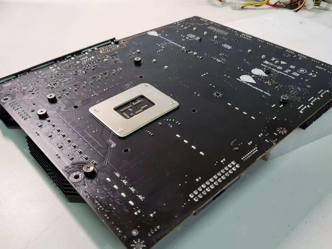 031100E msi MRG Z790 TOMRHRWK WIFI ジャンク品