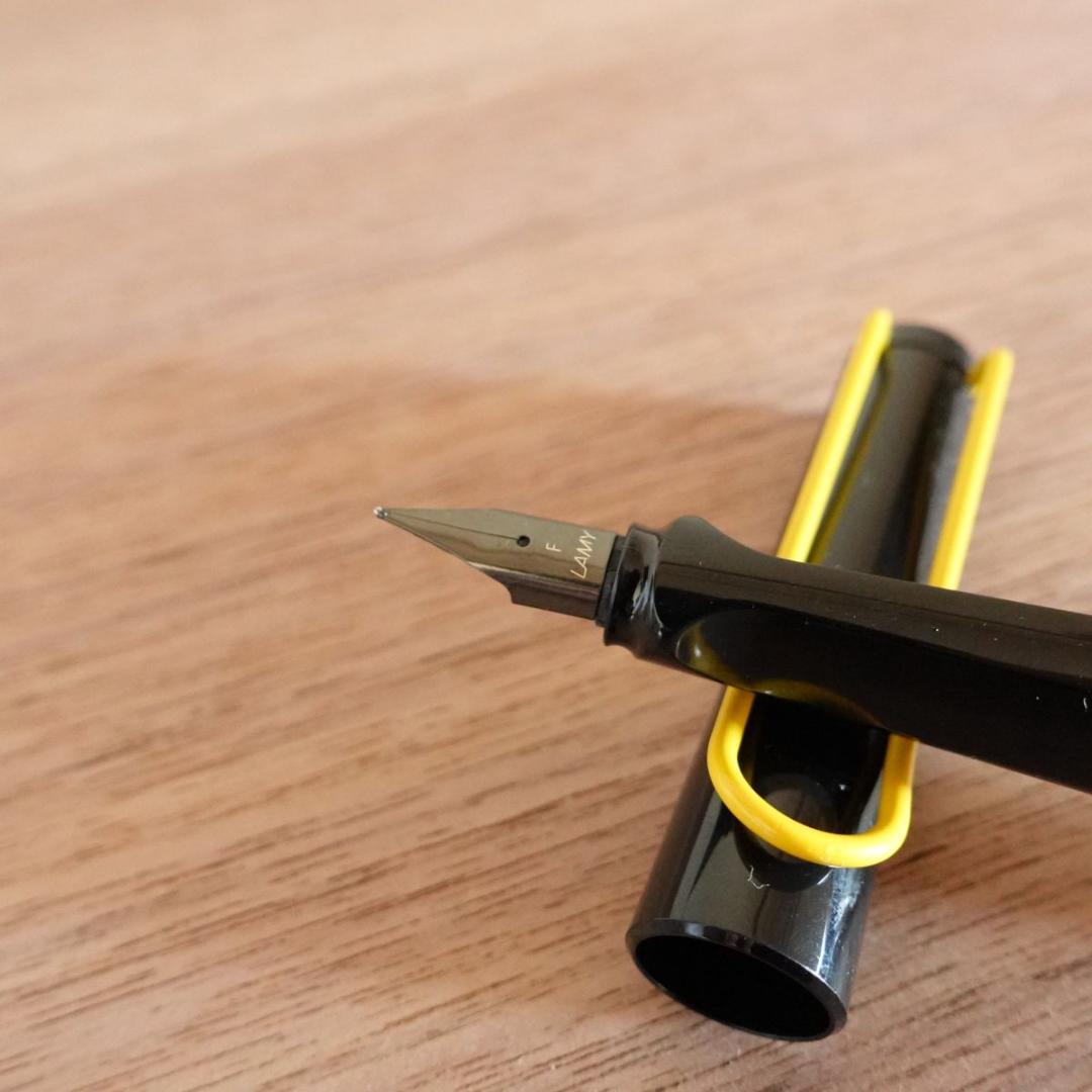 LAMY ラミー サファリ 万年筆 F ブラック 2011 限定 フレンドシップ