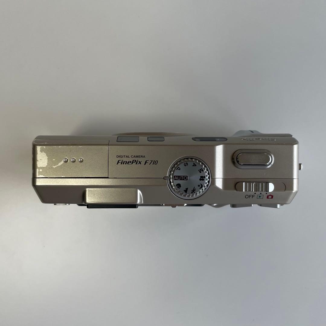 デジタルカメラ FUJIFILM FinePix F710