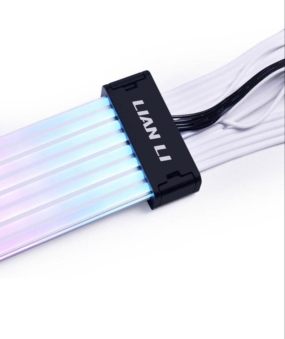 LIANLI ARGB STRIMER PLUS V2 12VHPWRケーブル