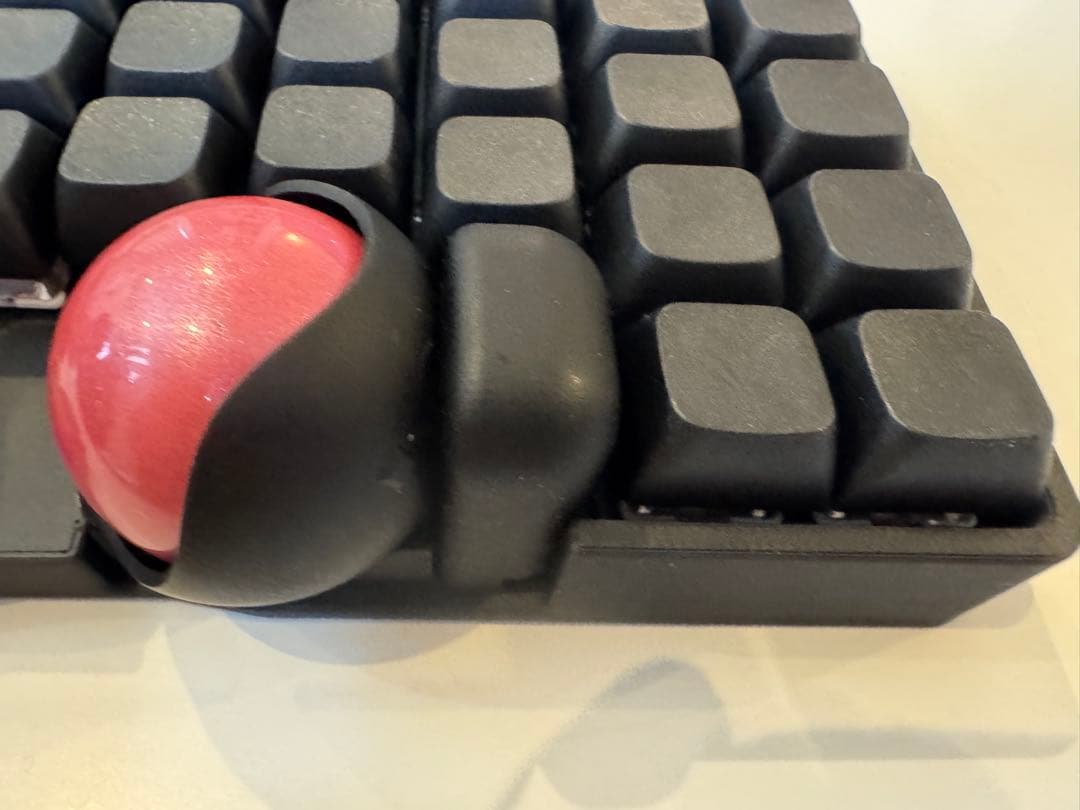 【新品】keyball61 黒仕様　組立済　keychron動作保証　付属品あり