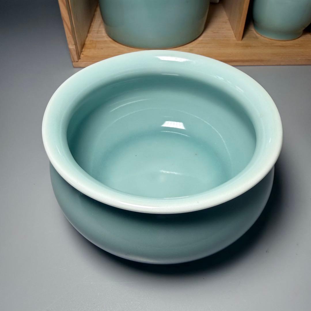 鍋島青磁　最高峰　小笠原長春　造　青磁皆具　茶道具一式　共箱　天然青磁100％