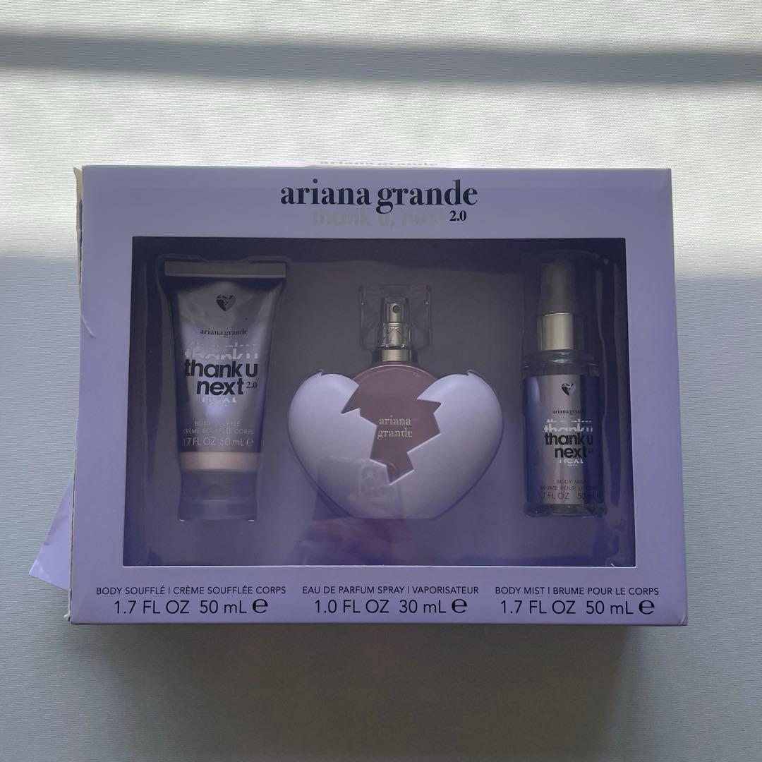 アリアナグランデThank u, next 2.0 香水　ホリデーギフトセット