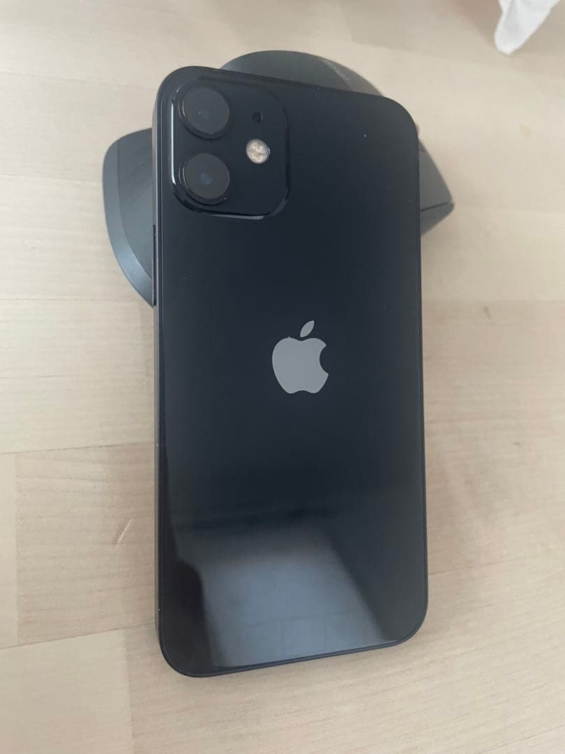 Apple iPhone 12 mini ブラック 本体　ブルーライトカット