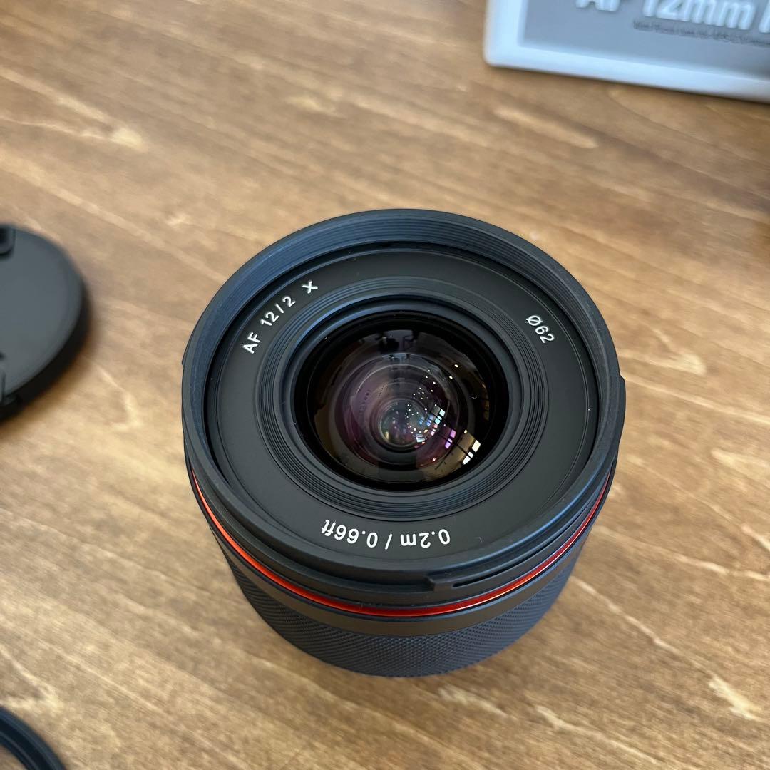 SAMYANG AF12mm f2 Xマウント　おまけあり　広角レンズ