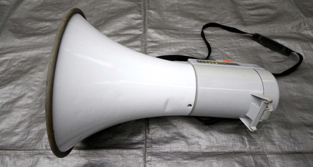 ■TOA■大型ワイヤレスメガホン 拡声器 ER-2830W■難あり