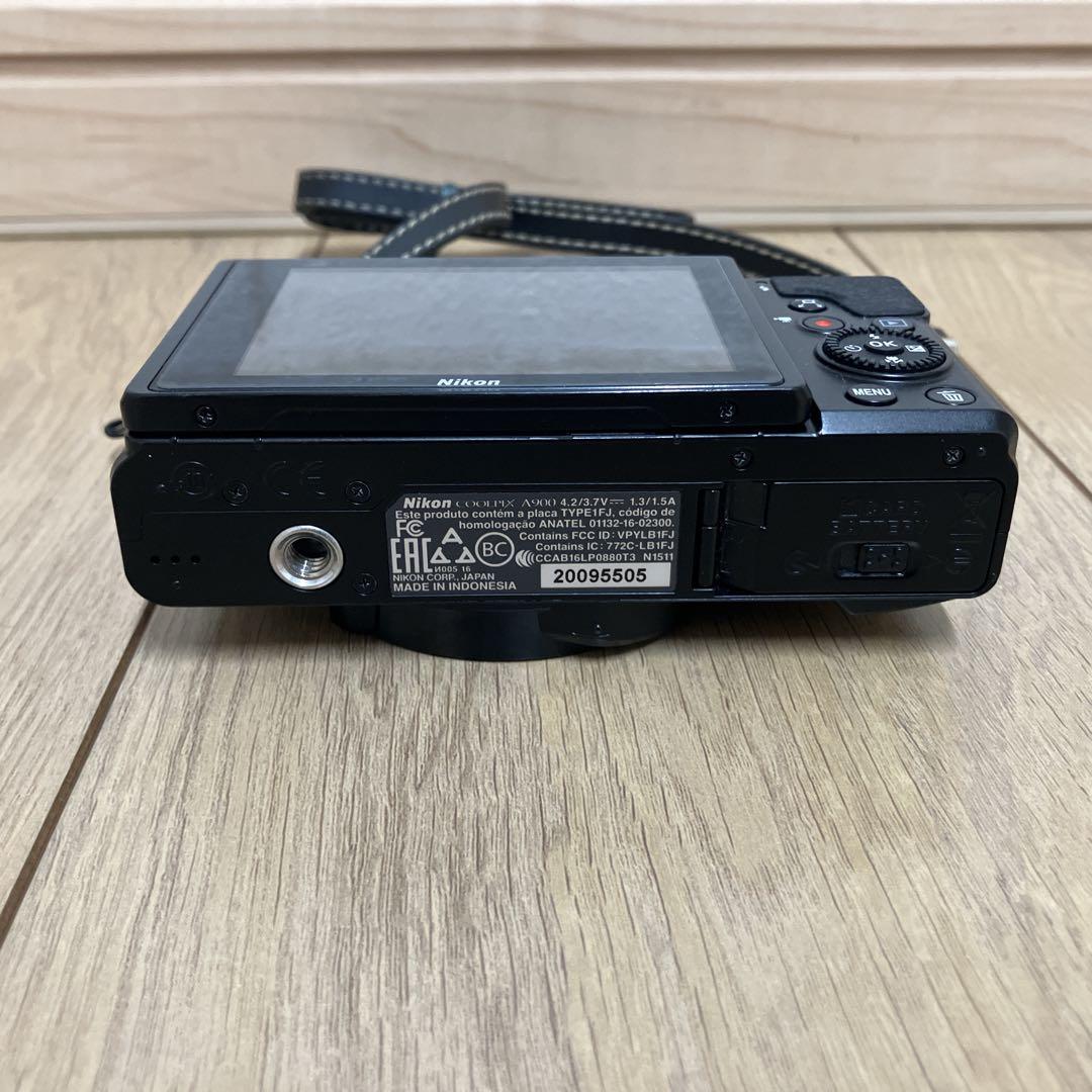 【美品】Nikon COOLPIX A900 black デジタルカメラ　黒