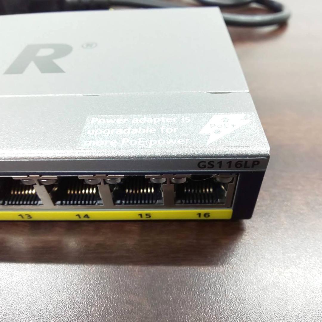 <送料無料> NETGEAR ギガビット16ポートスイッチ GS116LP