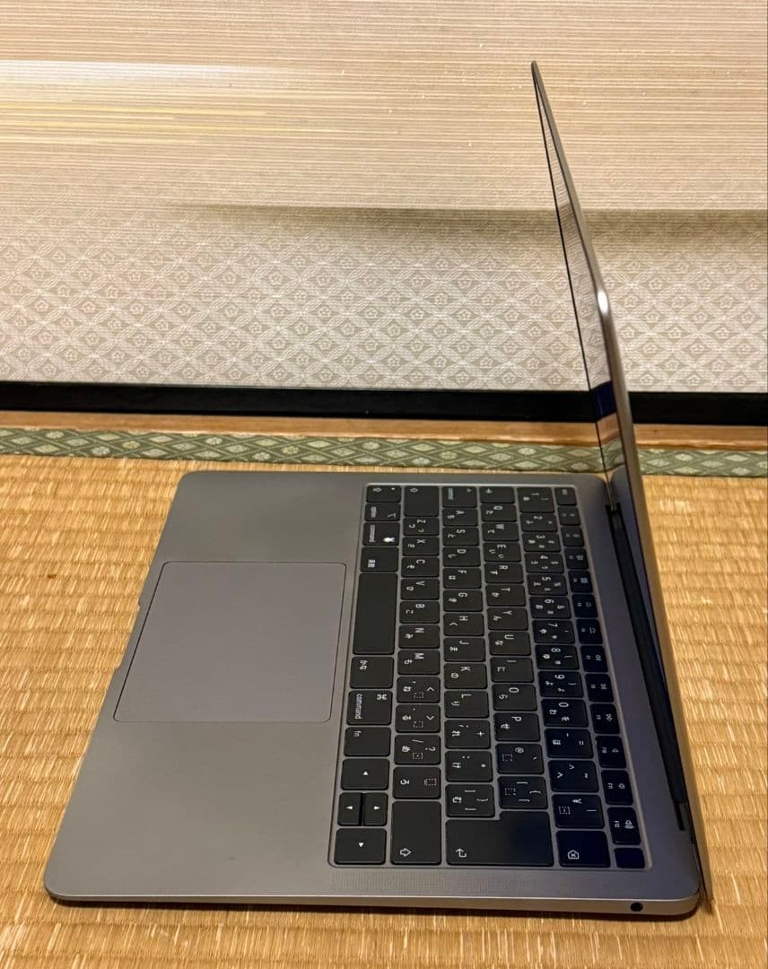 Apple MacBook Air 13 インチ網膜 2018 (ジャンク)