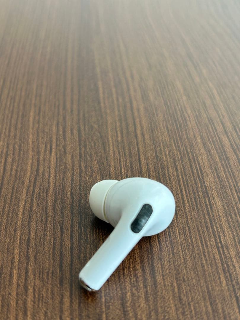 AirPods pro 2 ライトニング 左耳のみ Apple 正規品
