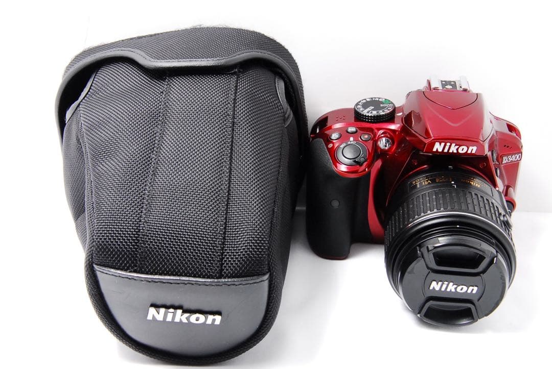 【美品】 Nikon D3400 一眼レフBluetooth スマホ転送　レッド