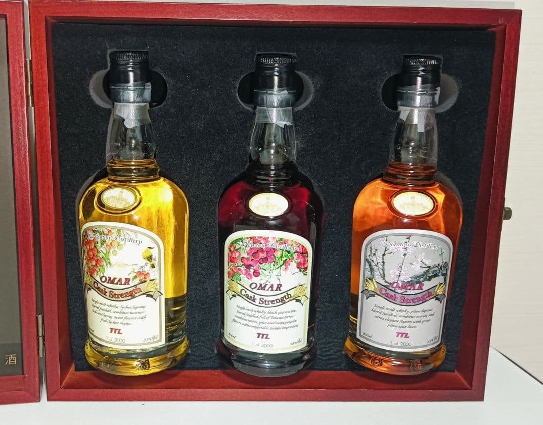 未開栓・専用木箱付 南投蒸溜所 OMAR オマー 200ml 5種飲み比べセット