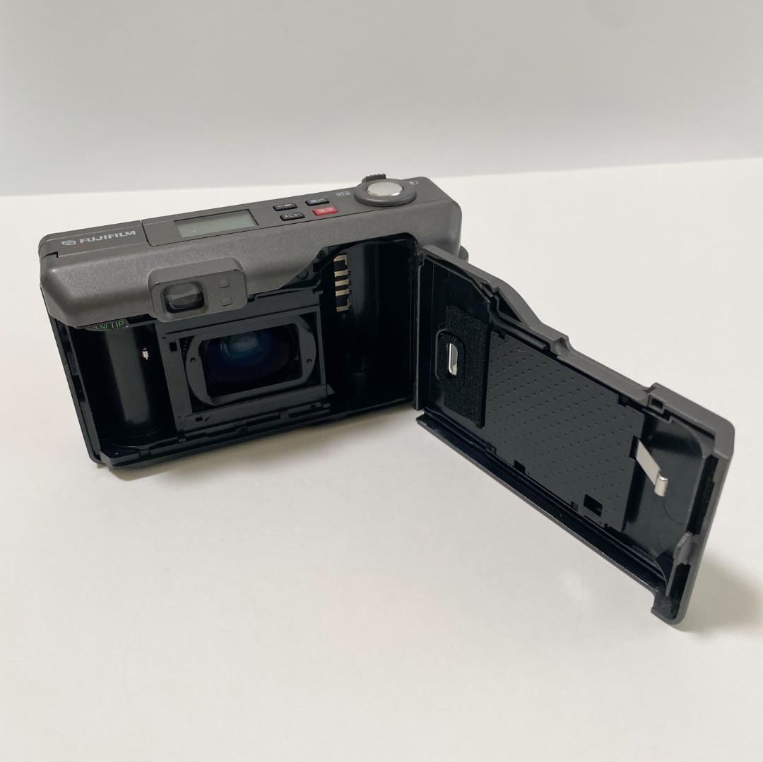 NATURA CLASSICA　ナチュラクラシカ コンパクトフィルムカメラ