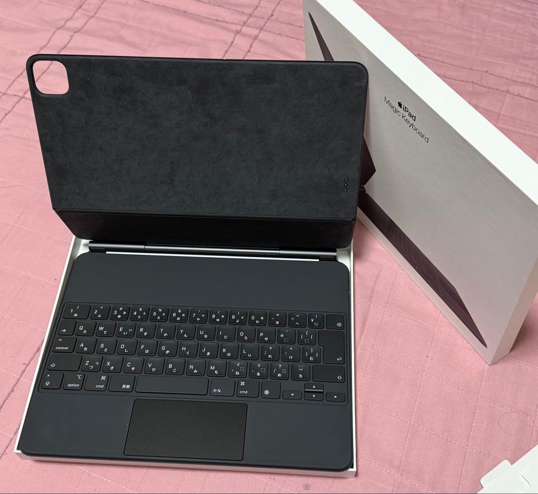 iPad Air（M3）13インチ 256GB (純正キーボード＆ペン付き)