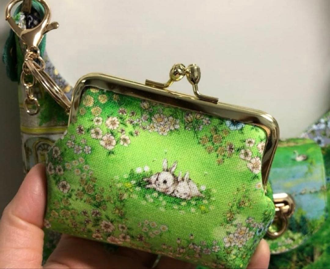 1996.ハンドメイド　ひねりふた付ショルダーバッグ　がま口付　フランシュリッペ