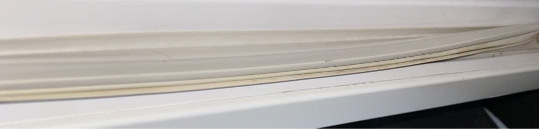 シャープ　ノンフロン冷凍冷蔵庫　SJ-C14B-W 2016年製　137L