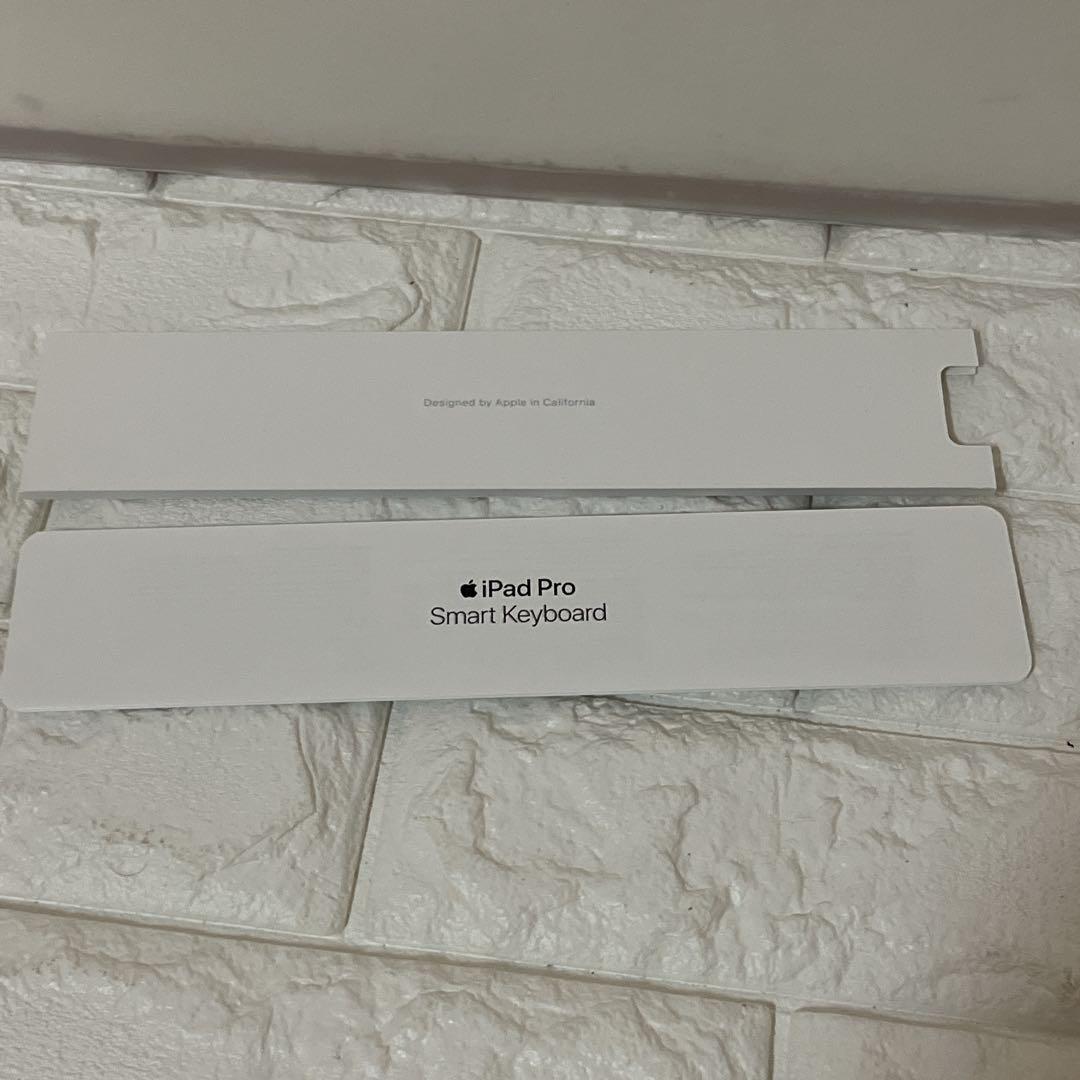 【美品】 Apple iPad Smart Keyboard A1829