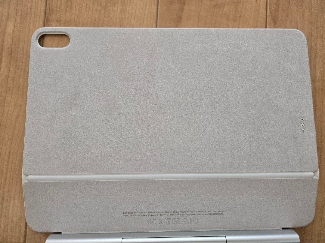 11インチiPad Air（M3）用Magic Keyboard 日本語ホワイト