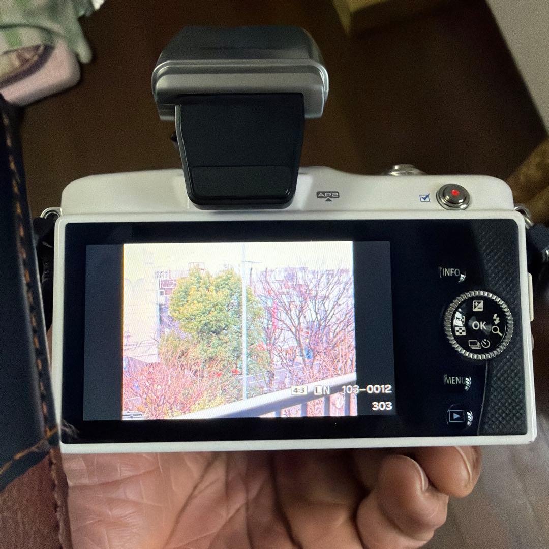 デジタルカメラ OLYMPUS PEN Mini E-PM1