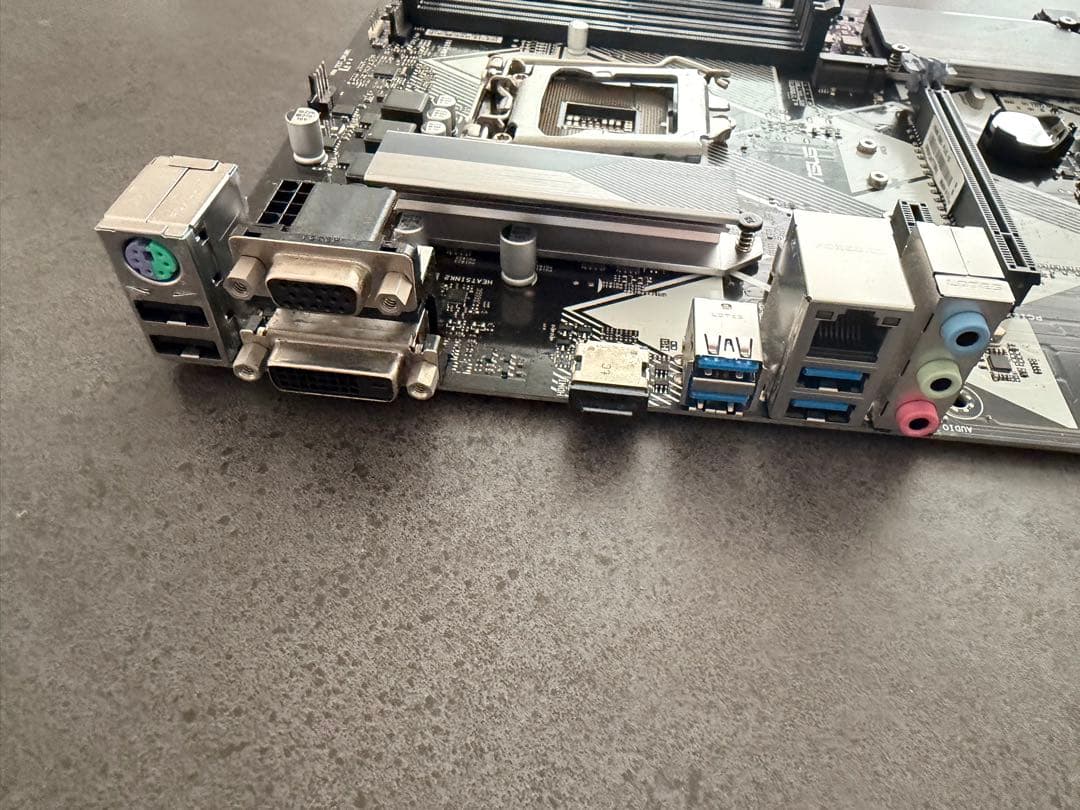 ASUS NVIDIA マザーボード グラフィックボード 訳あり