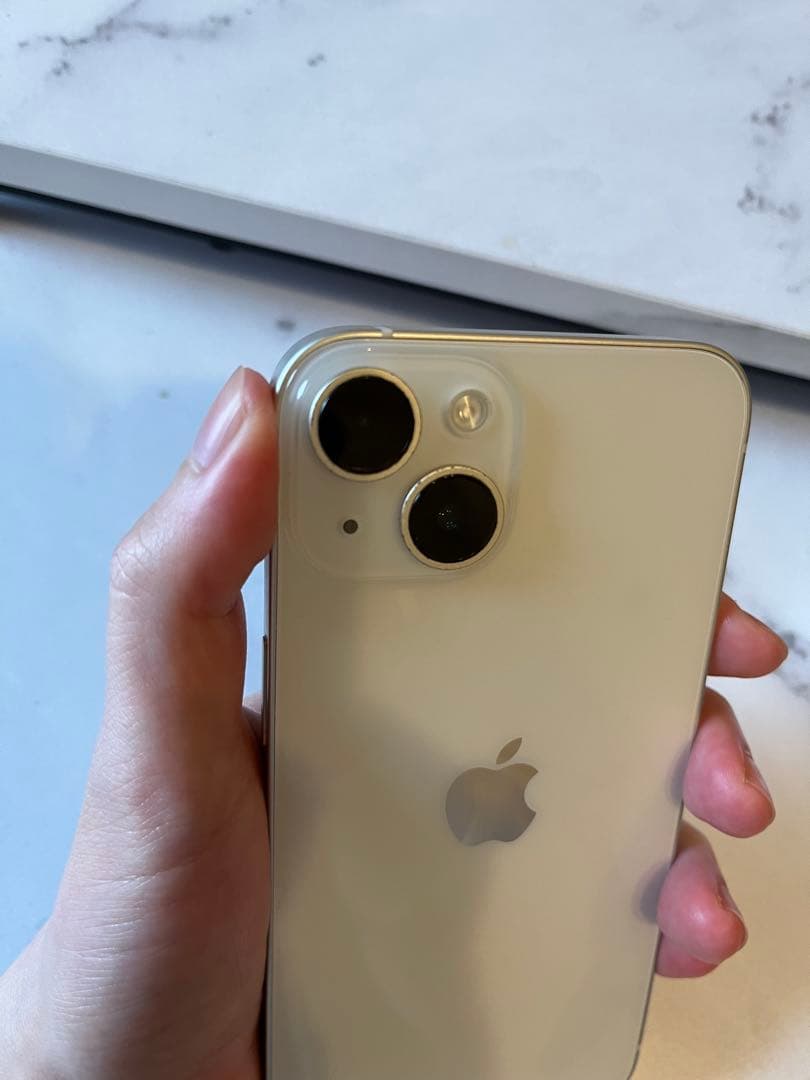 iPhone 14 ホワイト 本体128GB（初期化済み） 充電ケーブル付き