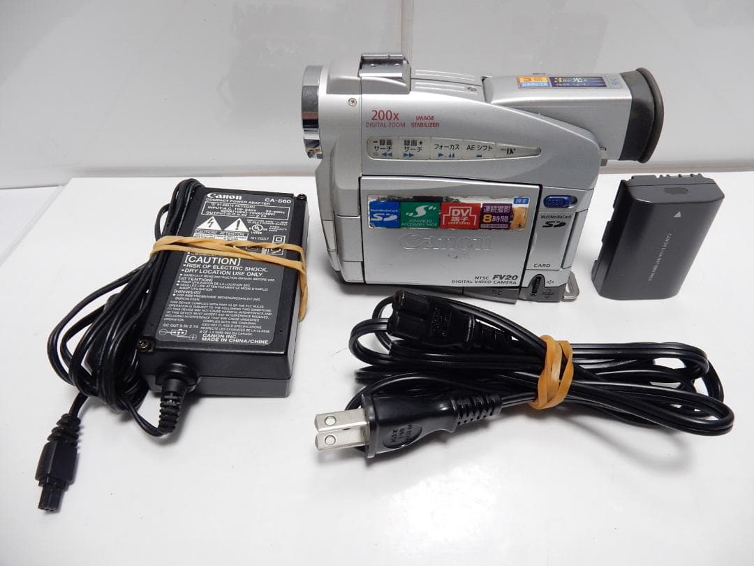 希少　大人気　訳有り　動作品　キャノン　Canon DM-FV20 ビデオカメラ