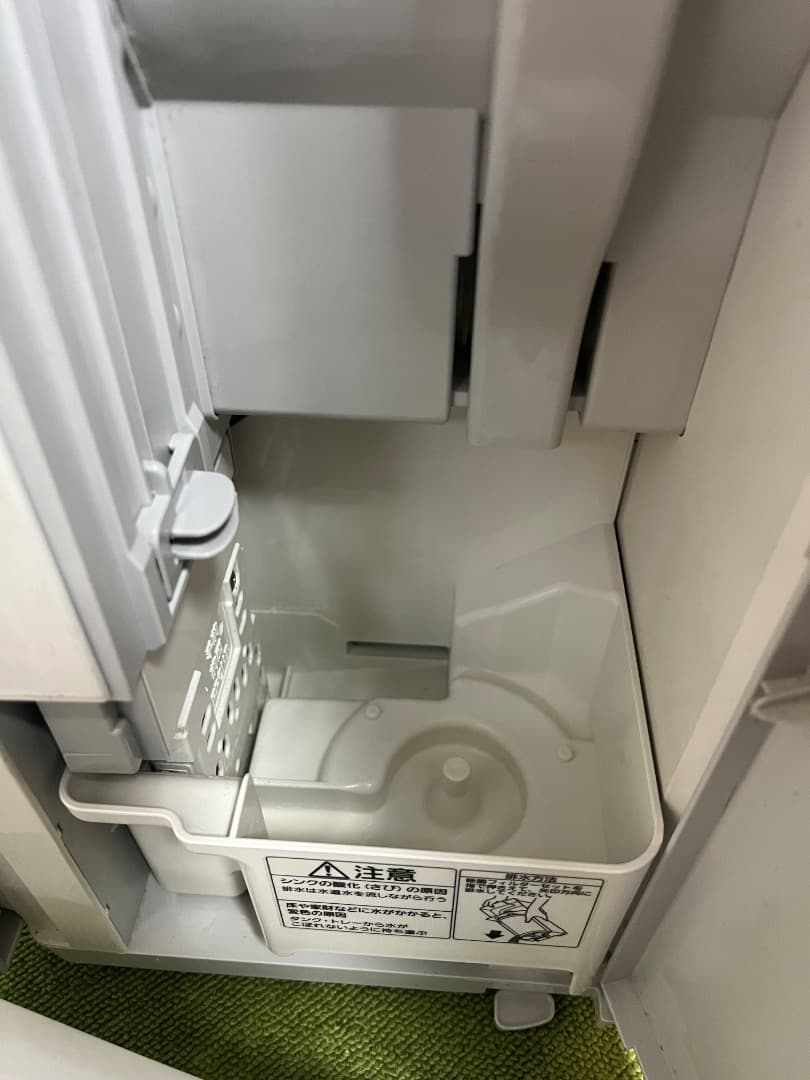 美品 Panasonic 空気清浄機 次亜塩素酸　空間除菌脱臭機