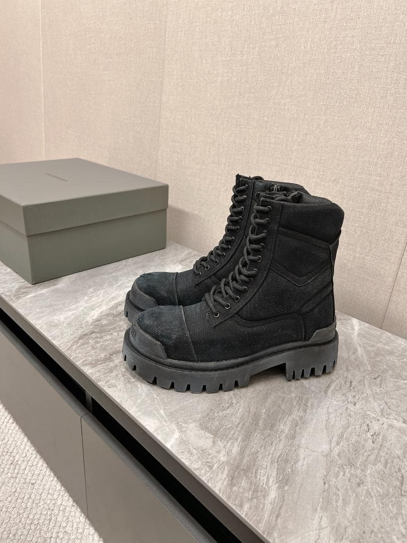 ヘルスケア・介護用品 Balenciaga Combat Strike Boot Black
