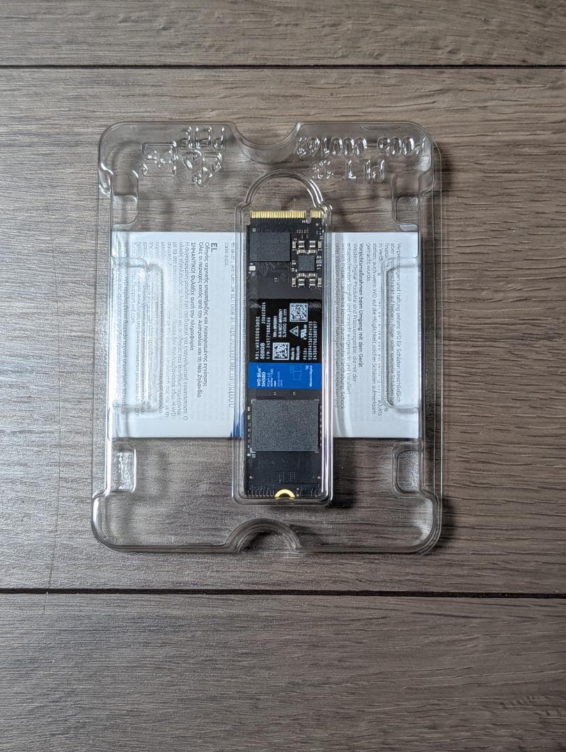 WD Blue SN580 500GB NVMe SSD（使用時間73時間）