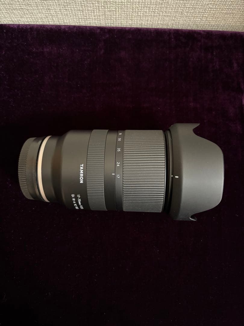 SONY α6400 ミラーレス一眼 + TAMRON 17-70mm+SD+本