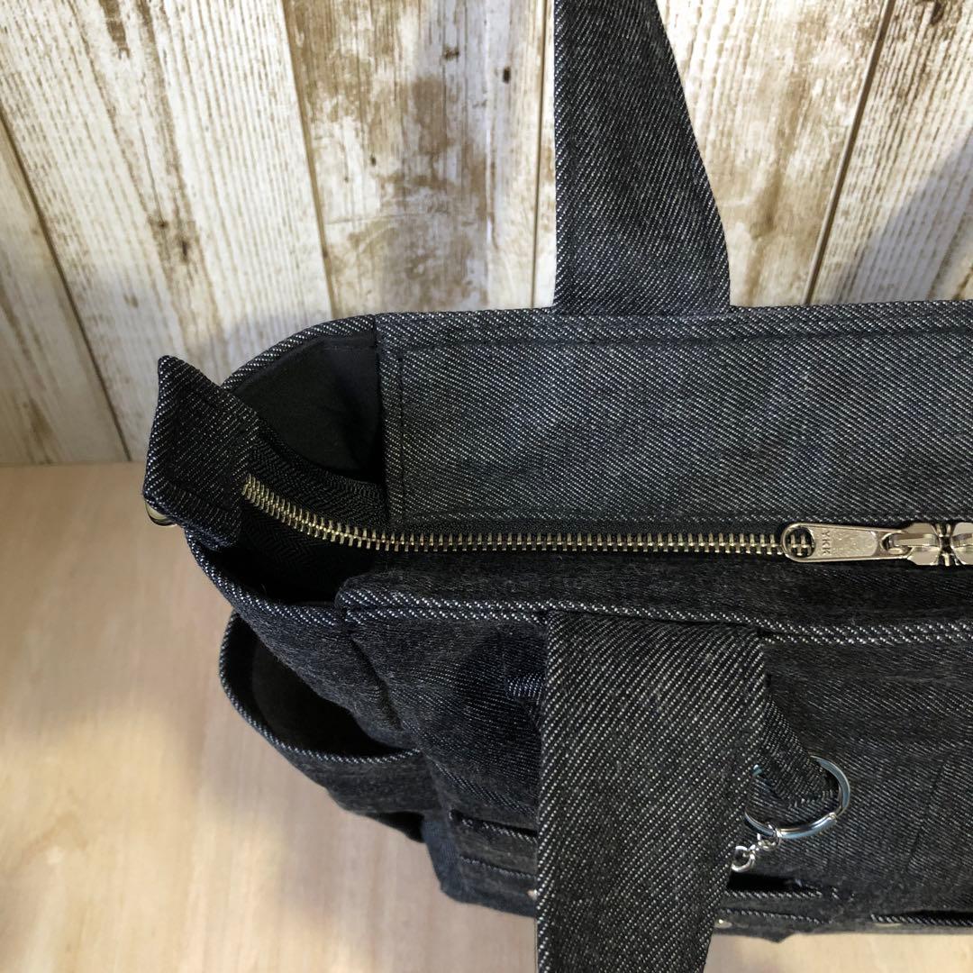 トートバッグ　ハンドメイド　デニムリメイク　ブラック　両開き【新品デニム】