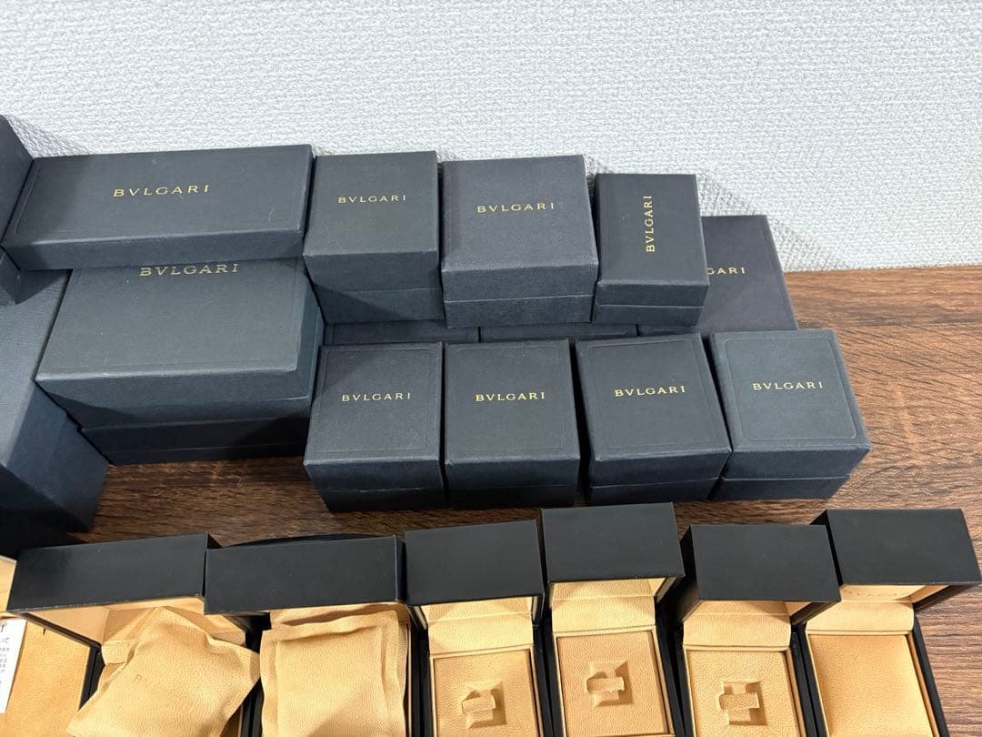★美品ブルガリ BVLGARI ウォッチケース アクセサリーケース 空箱 正規品