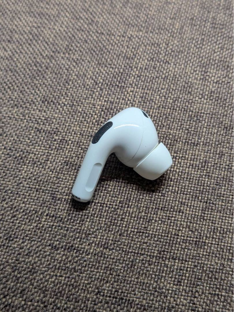 右耳 Apple AirPods Pro 第2世代 正規品 片耳933