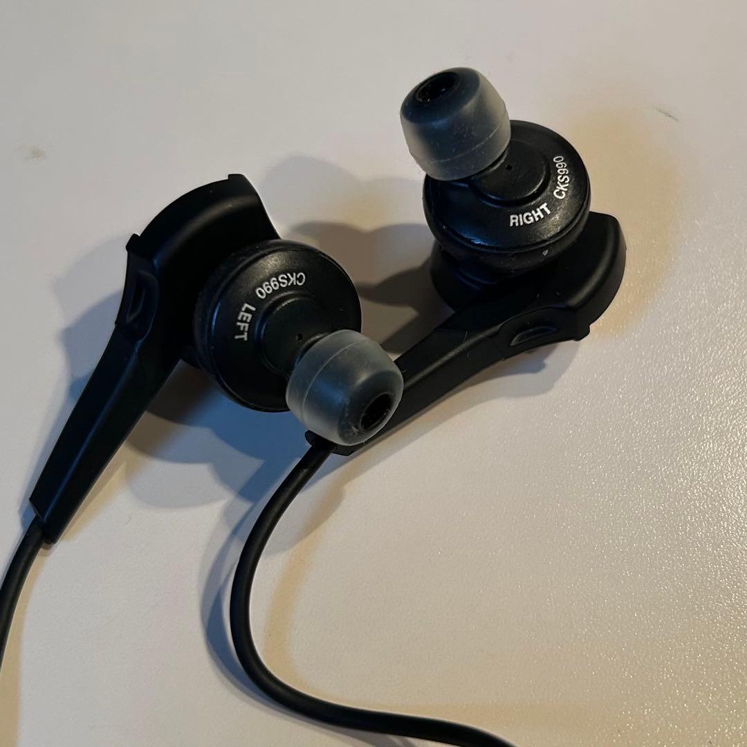 Audio Technica 有線イヤホン ケース付き CKS990
