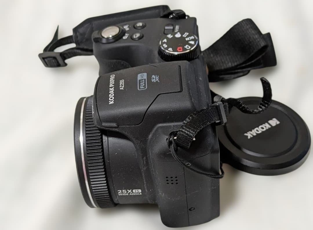 美品！ KODAK デジタルカメラ PIXPRO AZ255 別売ハードケース付