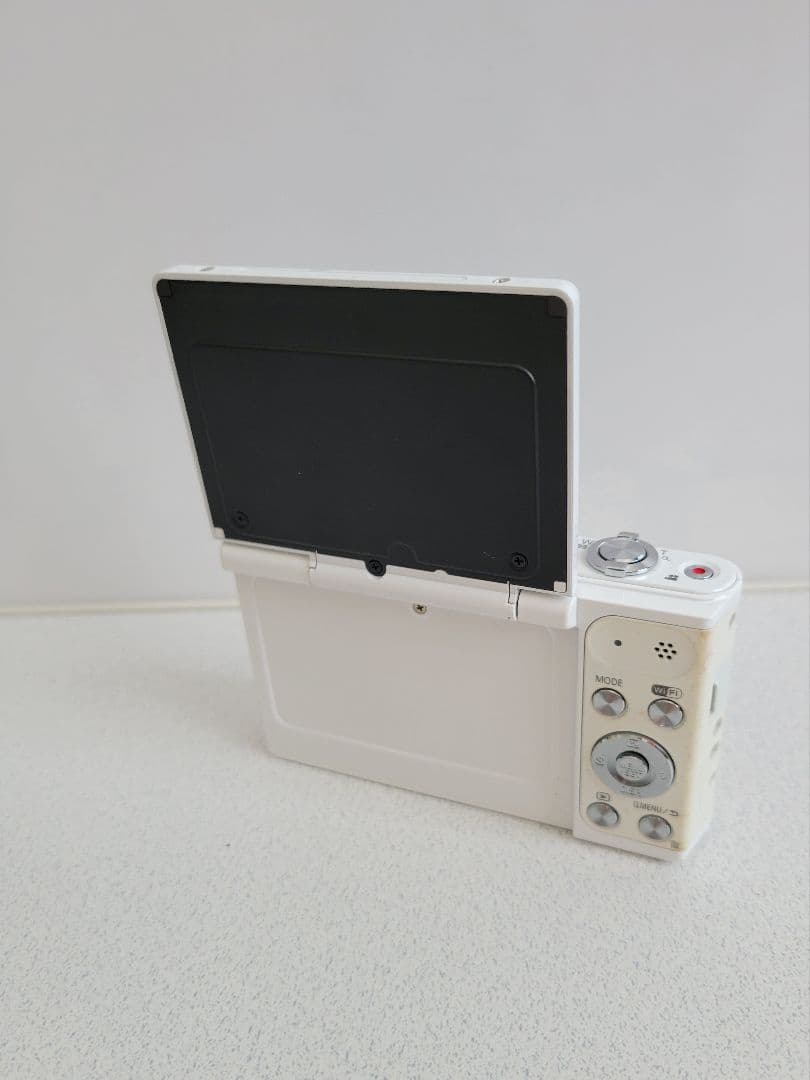 LUMIX デジタルカメラ DMC-SZ10