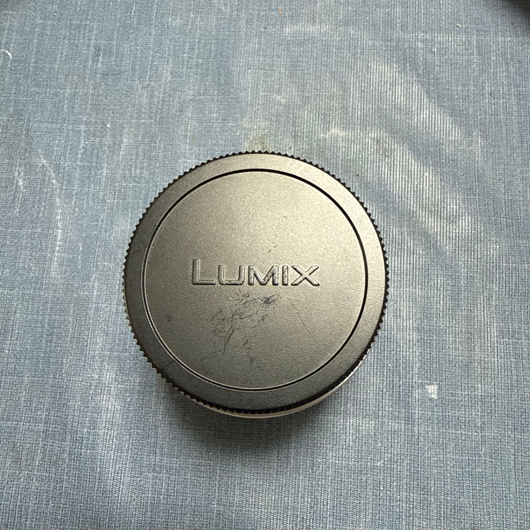 希少 LUMIX 18-40mm レンズ　シルバー