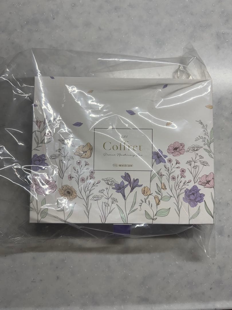 モイスティーヌ2025Coffret 化粧品ギフトボックス