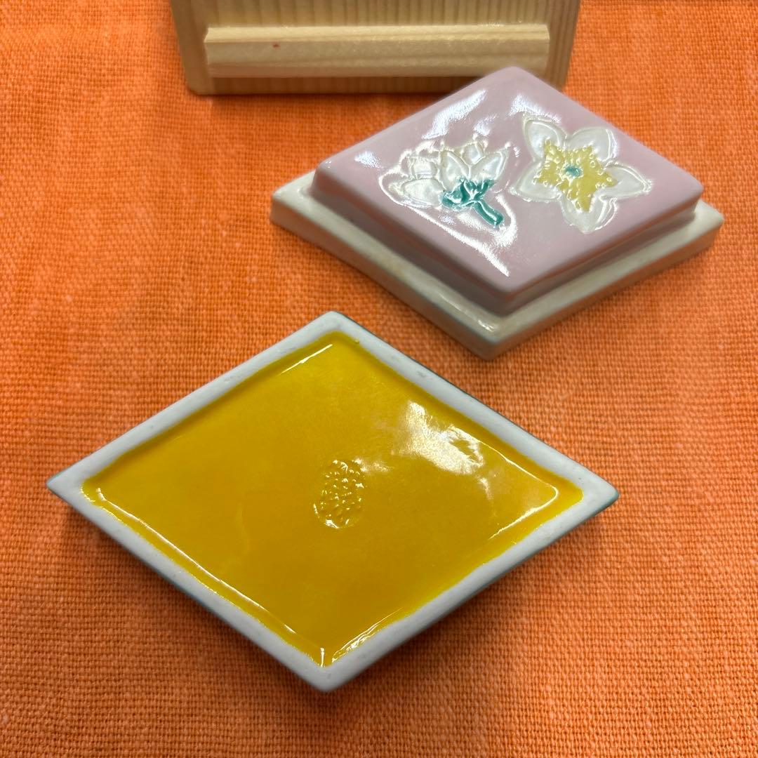 陶器の角皿2点セット（木箱付き）