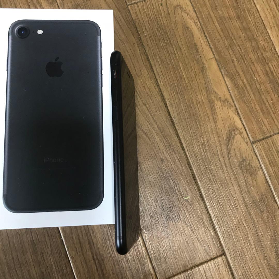 ⭐️Apple⭐️iPhone SE第2世代⭐️64GB ブラック⭐️