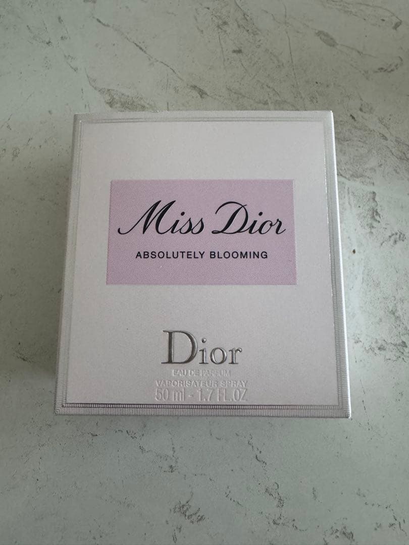 ミス ディオール アブソリュートリーブルーミング Miss Dior 50ml