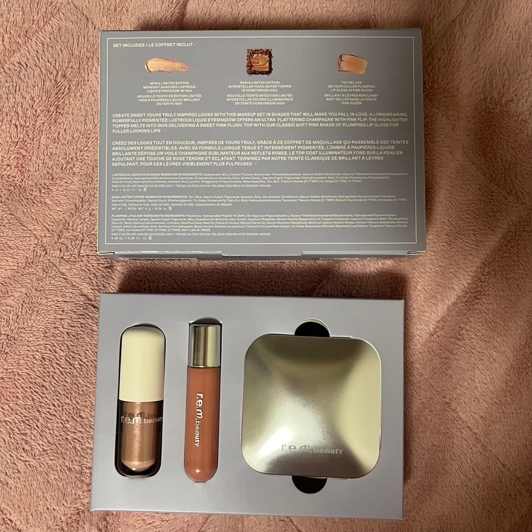 ✨美品新品✨アリアナグランデr.e.m.beauty yours truly