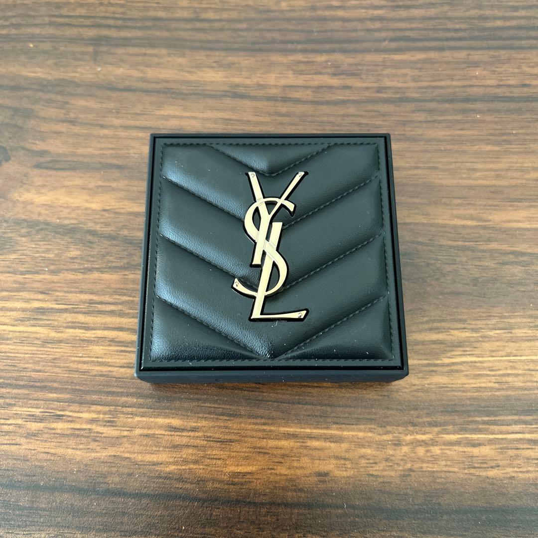 YSL オールアワーズハイパープレストパウダー02